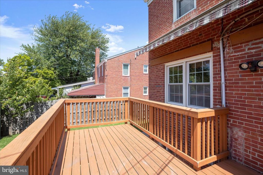 Image 22 of property listing at 6022 LOCH RAVEN BLVD, Baltimore, MD 21239