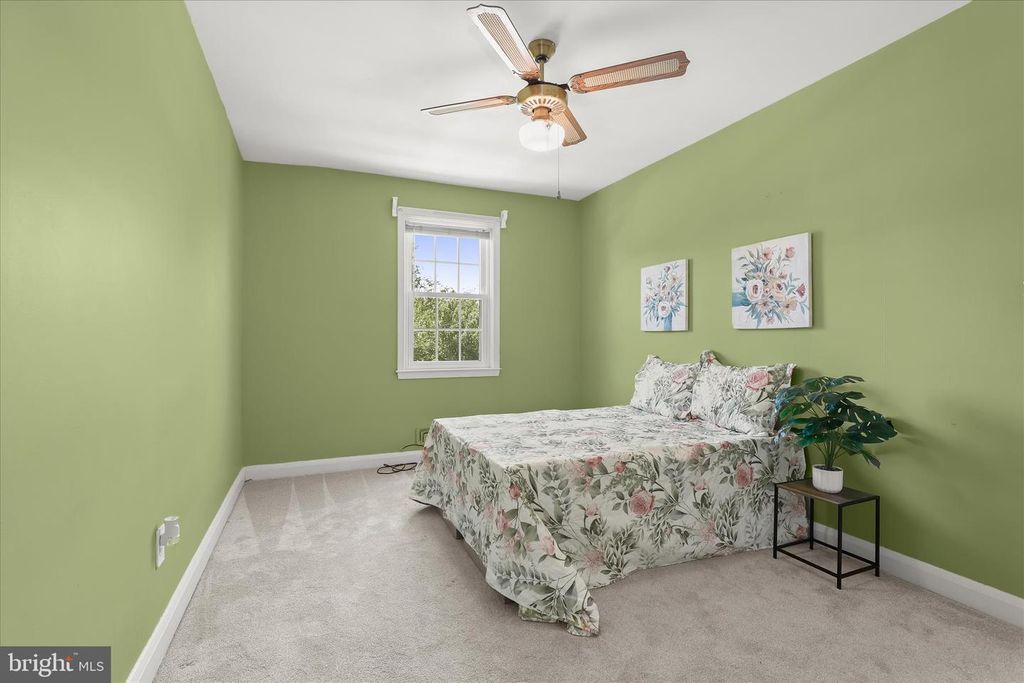 Image 30 of property listing at 6022 LOCH RAVEN BLVD, Baltimore, MD 21239