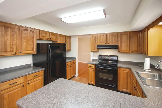8044 Honeysuckle Lane, West Chester, OH 45069