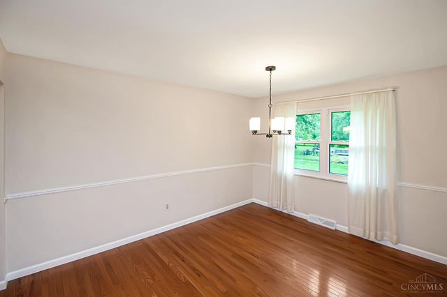 8044 Honeysuckle Lane, West Chester, OH 45069