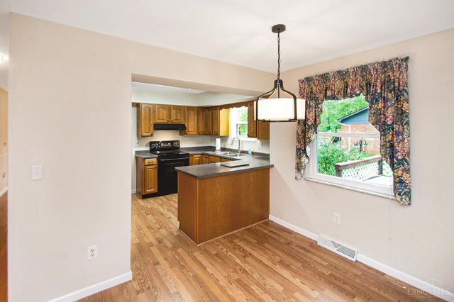 8044 Honeysuckle Lane, West Chester, OH 45069