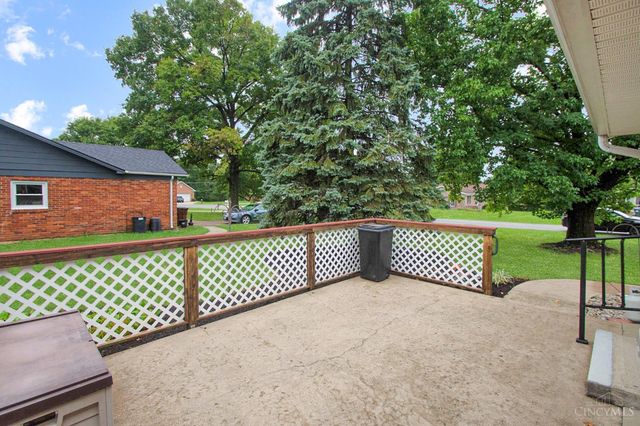 8044 Honeysuckle Lane, West Chester, OH 45069