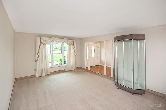 8044 Honeysuckle Lane, West Chester, OH 45069
