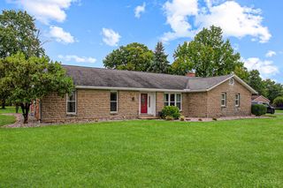 8044 Honeysuckle Lane, West Chester, OH 45069
