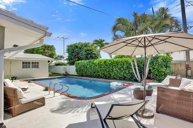4240 NE 28th Avenue, Fort Lauderdale, FL 33308
