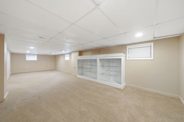 1125 119th Street, Lemont, IL 60439