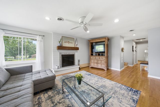 1125 119th Street, Lemont, IL 60439