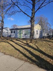 5516 N 60th STREET, Milwaukee, WI 53218