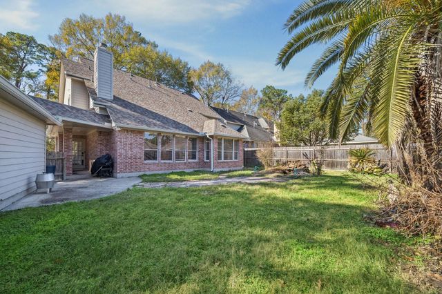 2818 Maple Bend Drive, Houston, TX 77345