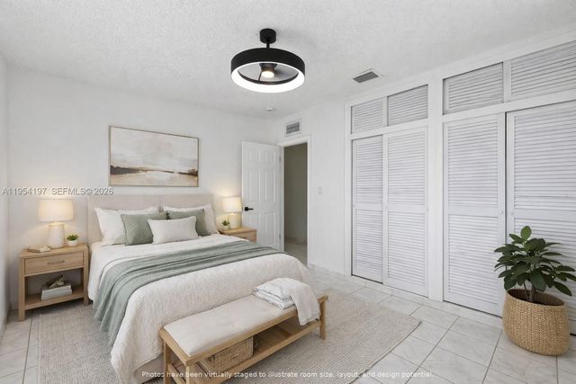 2341 N 61st Ter, Hollywood, FL 33024