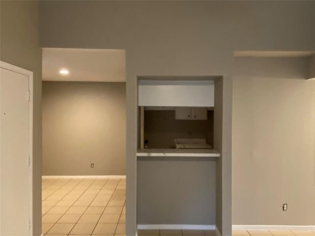 3300 Pebblebrook Drive 74, Seabrook, TX 77586