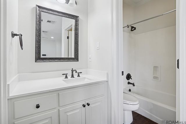 36520 Lake Bend Ave, Prairieville, LA 70769