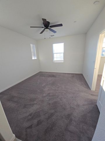 8720 Esperia Way, Sacramento, CA 95828