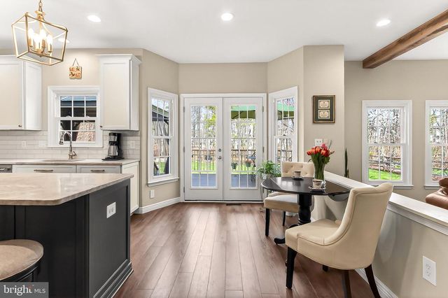 15510 MEHERRIN DR, Centreville, VA 20120