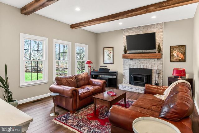 15510 MEHERRIN DR, Centreville, VA 20120