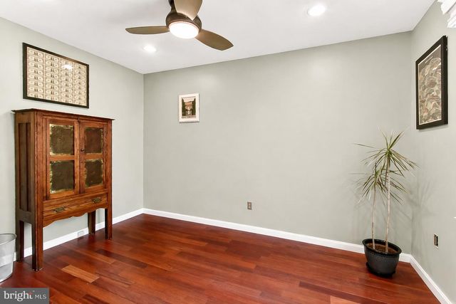 15510 MEHERRIN DR, Centreville, VA 20120