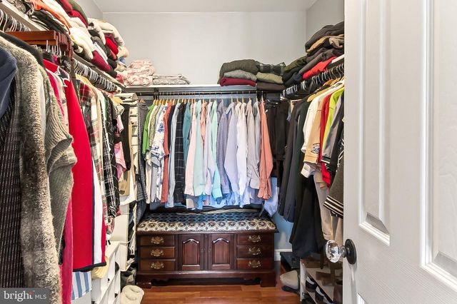 15510 MEHERRIN DR, Centreville, VA 20120