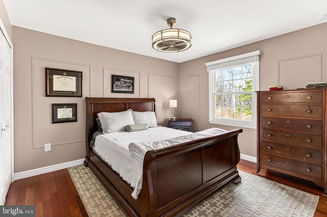 15510 MEHERRIN DR, Centreville, VA 20120