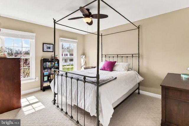 15510 MEHERRIN DR, Centreville, VA 20120