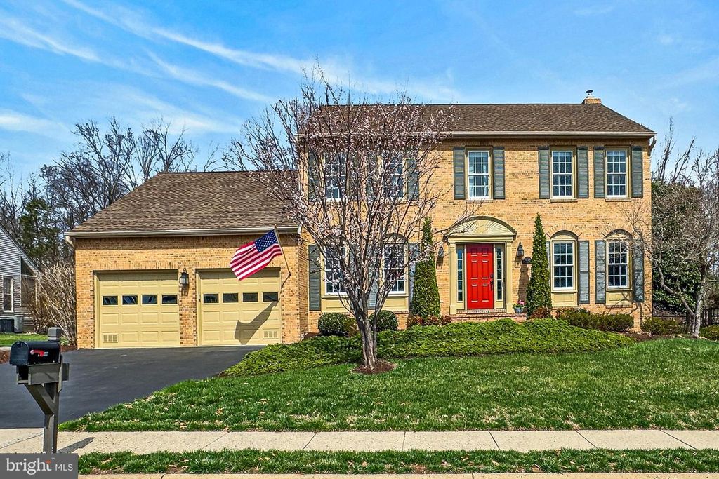 15510 MEHERRIN DR, Centreville, VA 20120