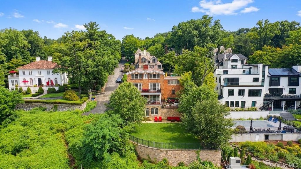 3061 Scenic Place, Bronx, NY 10463 — photo 3