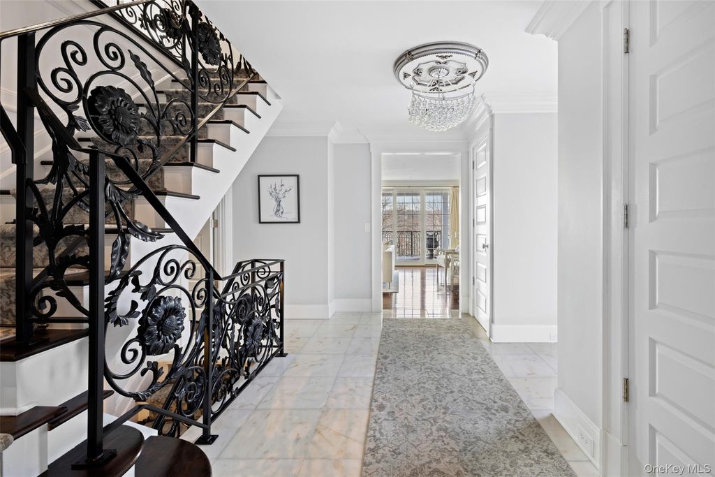 3061 Scenic Place, Bronx, NY 10463 — photo 5