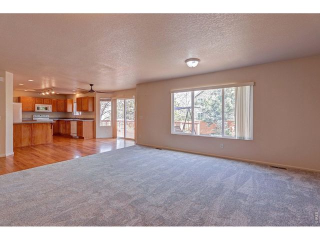 3825 Panther Dr, Loveland, CO 80537