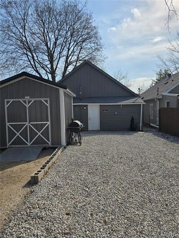 712 Condit Street, Wood River, IL 62095
