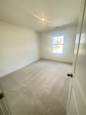 1960 Mahala Dr, Hermitage, TN 37076