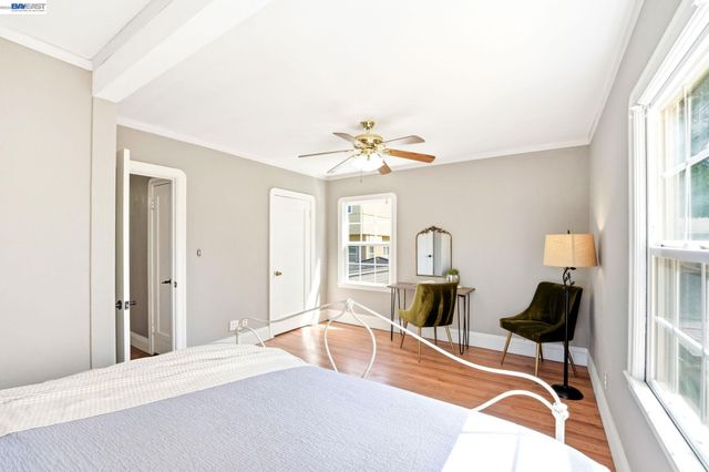 5814 Fleming Ave, Oakland, CA 94605