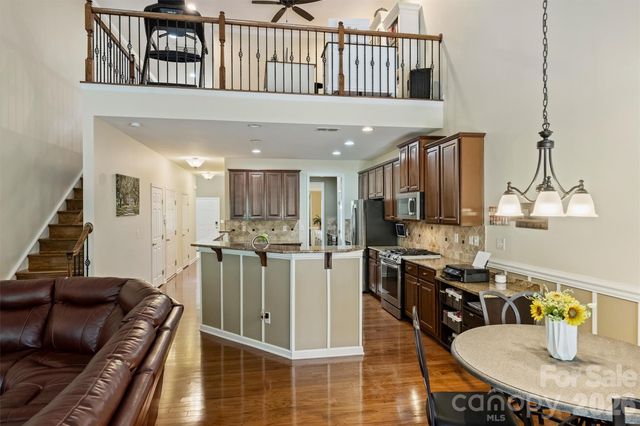 1914 Colony Line Court, Charlotte, NC 28210