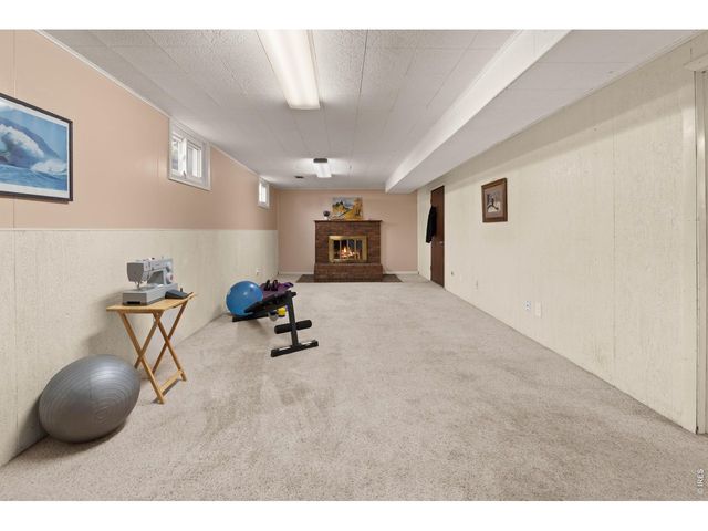 2201 Mountair Ln, Greeley, CO 80634