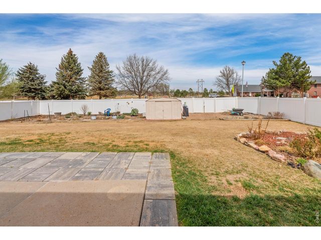 2201 Mountair Ln, Greeley, CO 80634