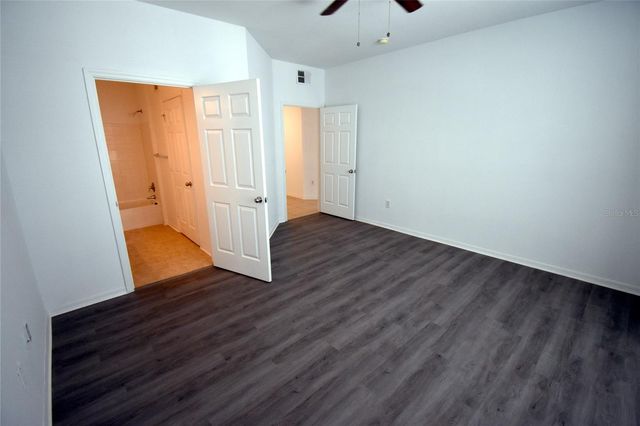 2000 ERVING CIRCLE 208, Ocoee, FL 34761