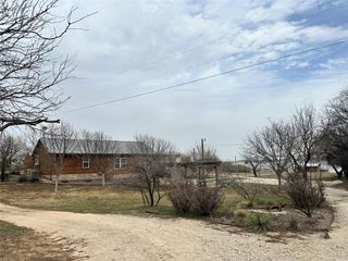 11001 W Lake Road, Abilene, TX 79601