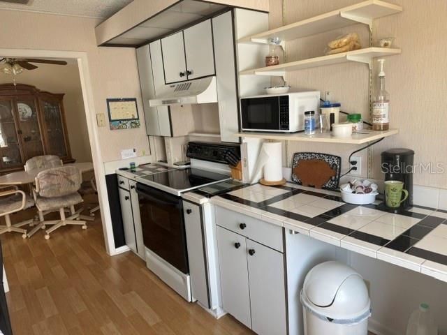 3223 38TH WAY S F, St Petersburg, FL 33711