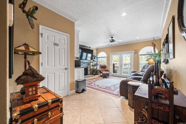 1380 Airport Rd Apt E1, Hot Springs, AR 71913