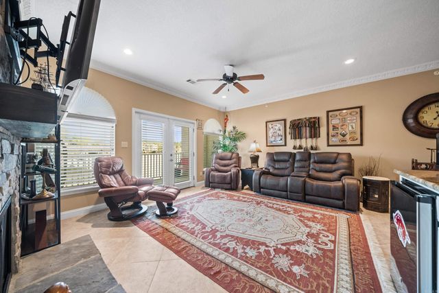 1380 Airport Rd Apt E1, Hot Springs, AR 71913