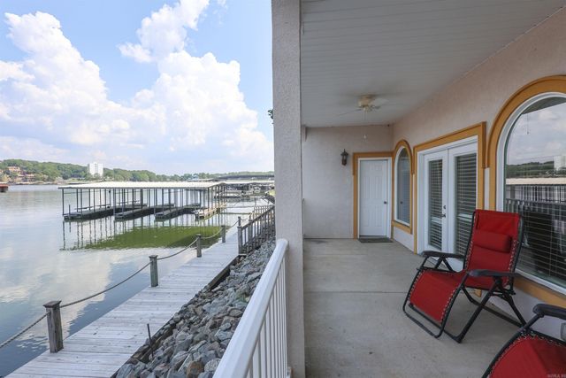 1380 Airport Rd Apt E1, Hot Springs, AR 71913