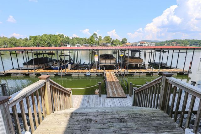 1380 Airport Rd Apt E1, Hot Springs, AR 71913