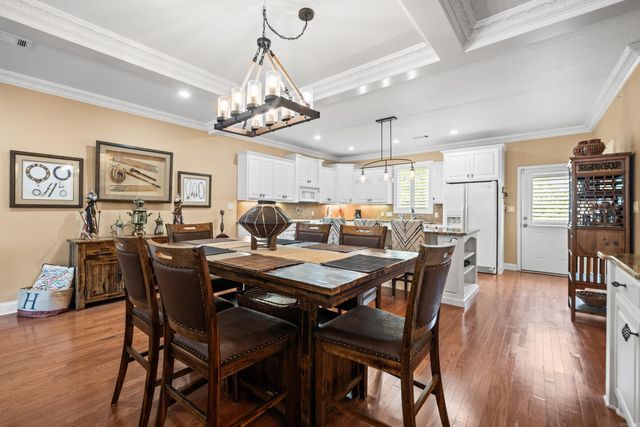 1380 Airport Rd Apt E1, Hot Springs, AR 71913