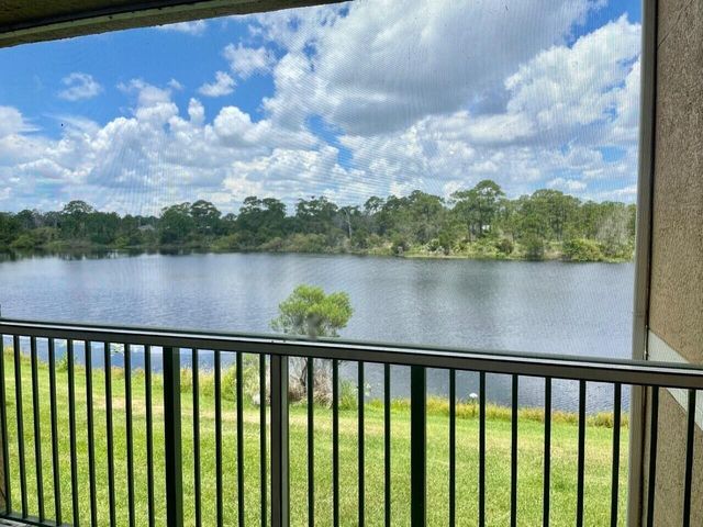 3684 NW Mediterranean Lane 206, Jensen Beach, FL 34957