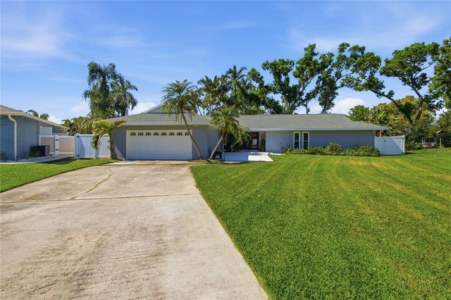 2168 KENT AVENUE, Clearwater, FL 33764