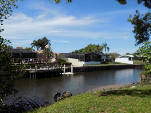 2168 KENT AVENUE, Clearwater, FL 33764