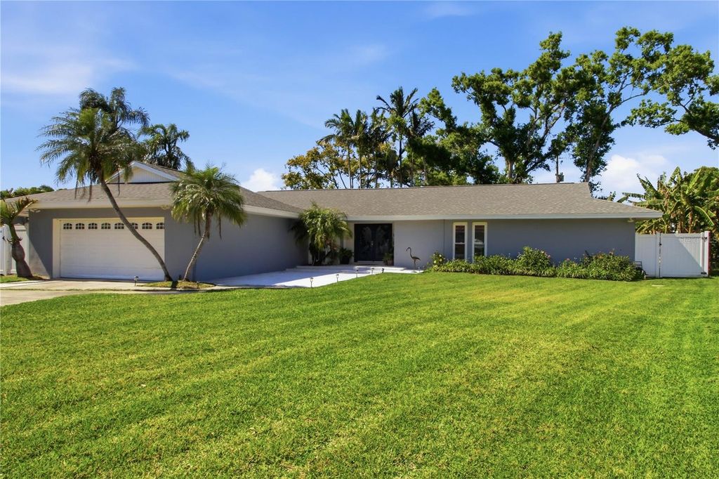 2168 KENT AVENUE, Clearwater, FL 33764