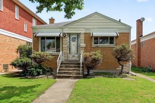 2213 Park Avenue, North Riverside, IL 60546