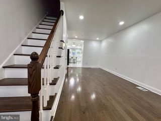 2520 S 5TH ST, Philadelphia, PA 19148