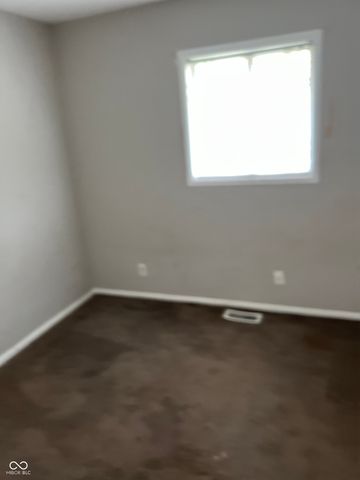 7602 E Penway Street, Indianapolis, IN 46226