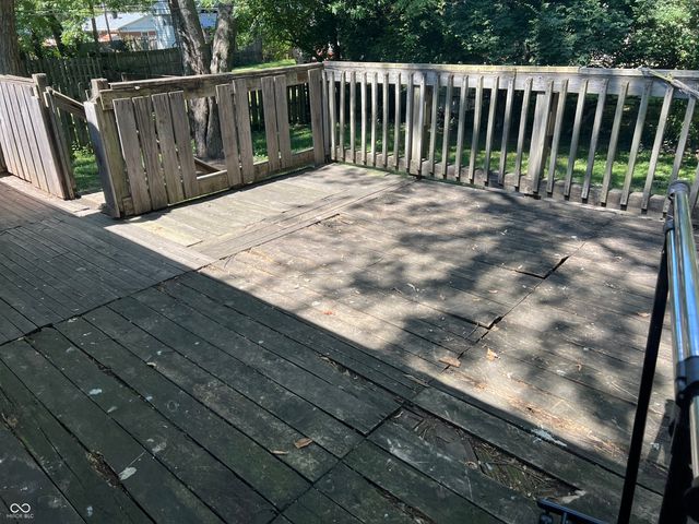 7602 E Penway Street, Indianapolis, IN 46226