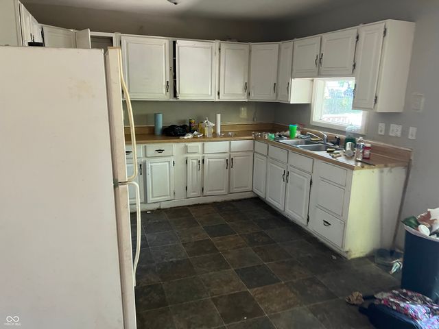 7602 E Penway Street, Indianapolis, IN 46226